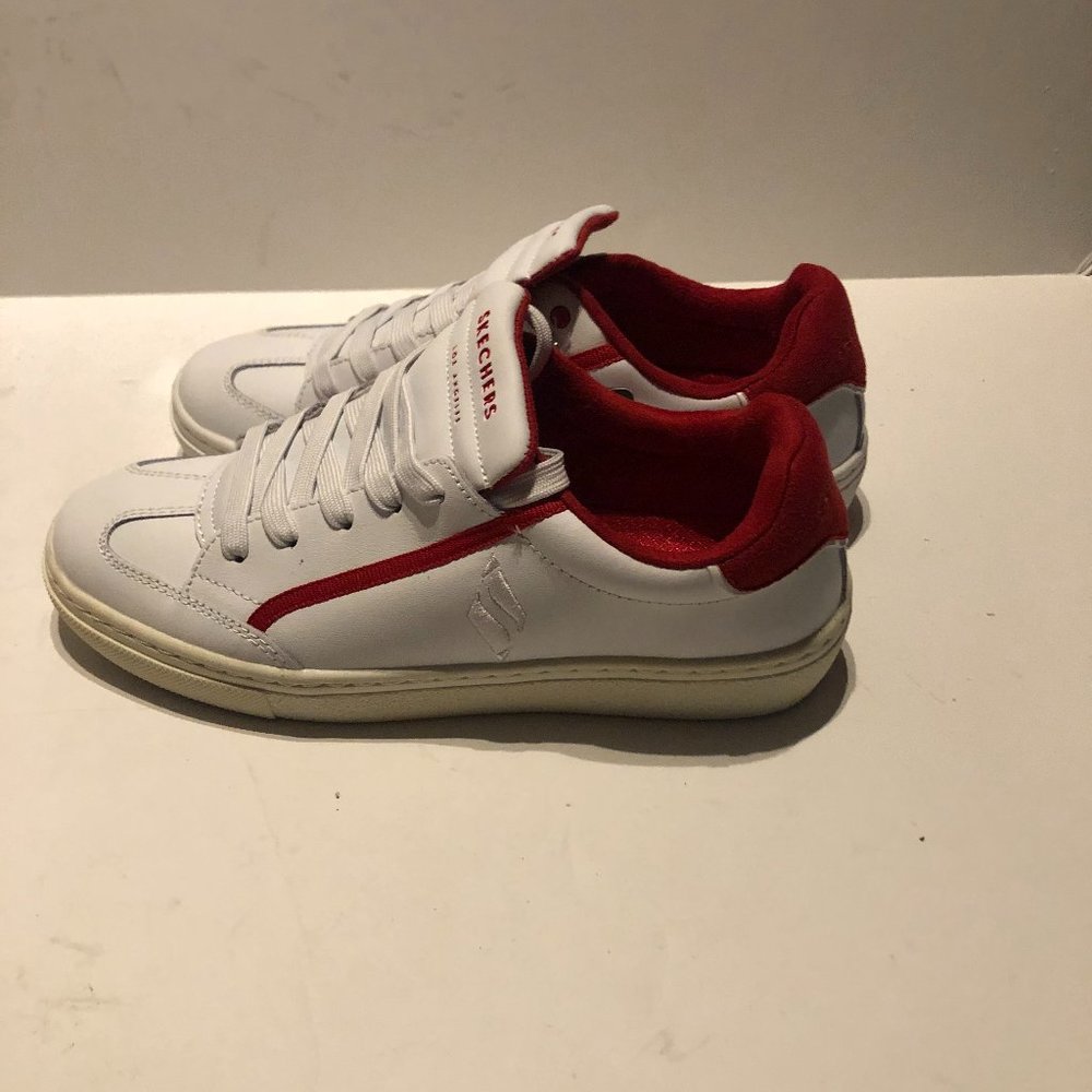 SKECHER STREET LOS ANGELES